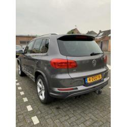 Volkswagen Tiguan 2.0 TDI R-line 4MOTION Full option