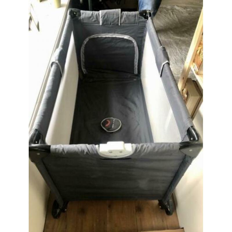 Campingbed Koelstra compleet met extra matras en dekbed