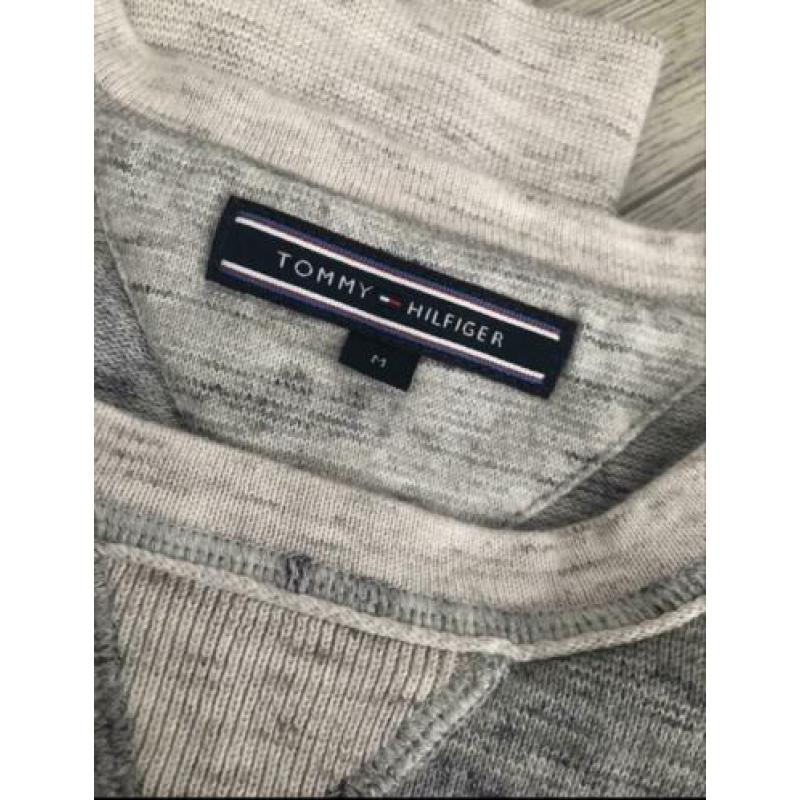 Tommy Hilfiger trui maat M