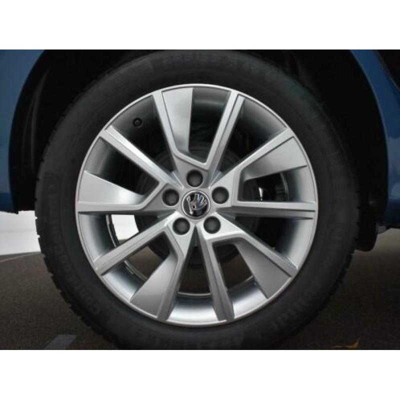 Skoda Kamiq 1.0 TSI Sport Business met o.a. 17" Braga velgen