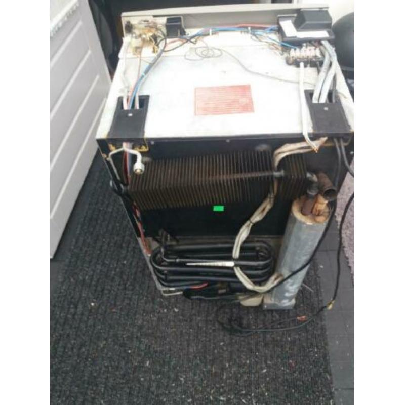Zeer nette Electrolux RM 6401L voor Camper, caravan en boot