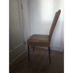6 Mooie echt leren stoelen camel kleur