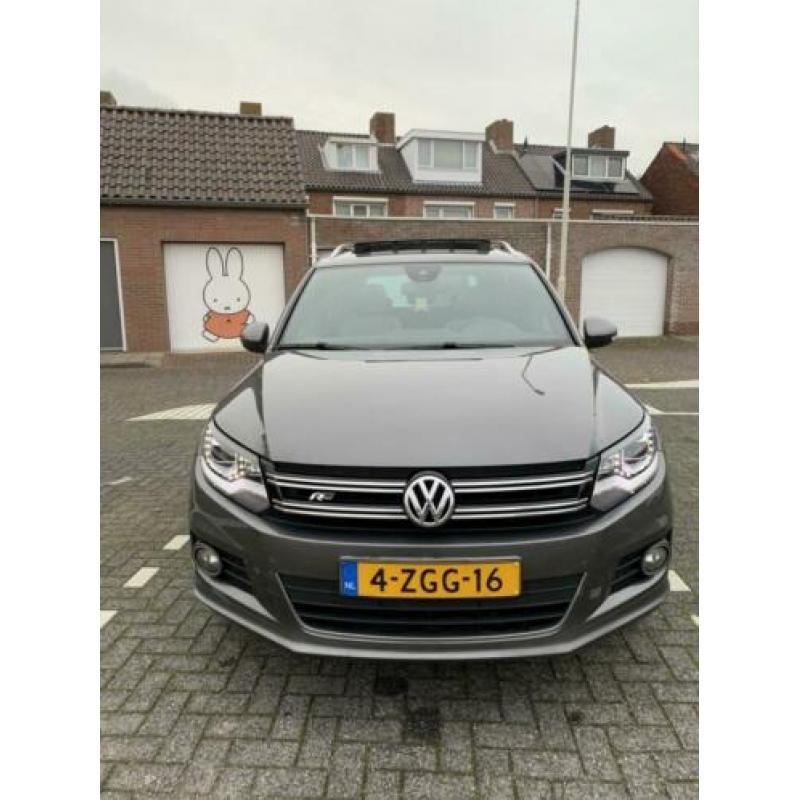 Volkswagen Tiguan 2.0 TDI R-line 4MOTION Full option