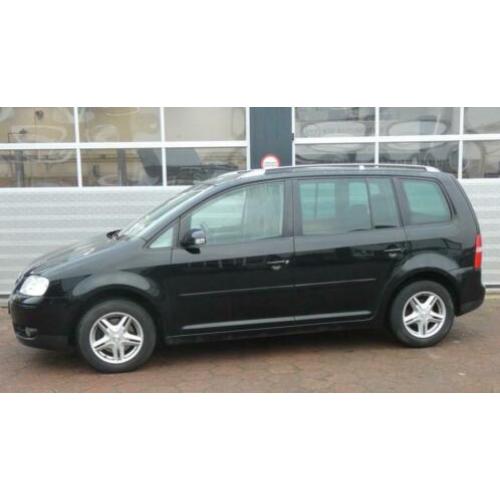 Volkswagen Touran 2.0 TDI Highline AUT/ CLIMA/ CRUISE/ TREKH