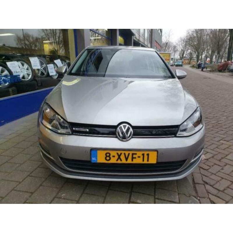 Volkswagen Golf 1.6 TDI Trendline Plus BlueMotion