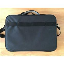 Laptop Tas Case Logic Spiksplinternieuw 20 inch laptop zwart