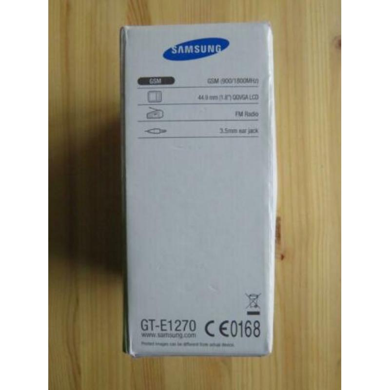 Simpel opklapbaar klein Samsung Mobieltje