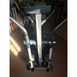 Crosstrainer focus fox 5