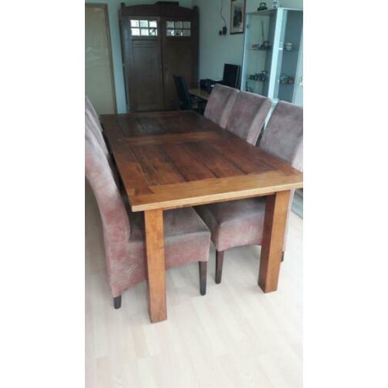 koloniale tafel met 6 stoelen