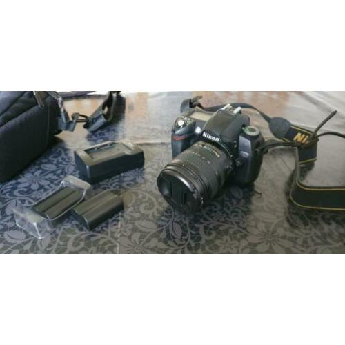 Nikon D70 met Nikkor 18-70 objectief
