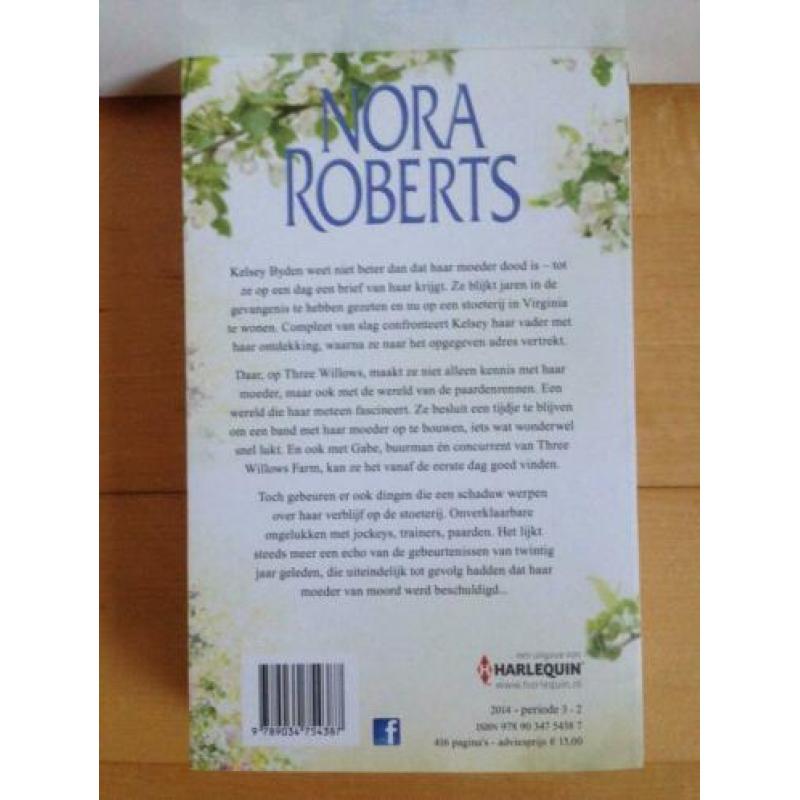 Nora Roberts : Dageraad op Three Willows