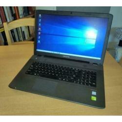 Medion 17.3" i5-6200U/8GB/256GB SSD+1TB HDD/Geforce GT930m
