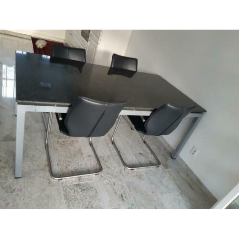Granieten tafel