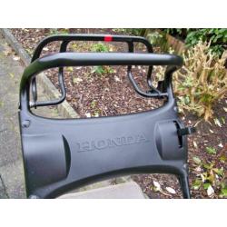 Honda HRX476 met aandrijving en kunststof maaidek
