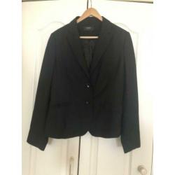 Esprit Nieuwe dames pak maat 40/42