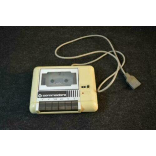 Commodore 64 tapedrive datarecorder games boeken 6502 etc