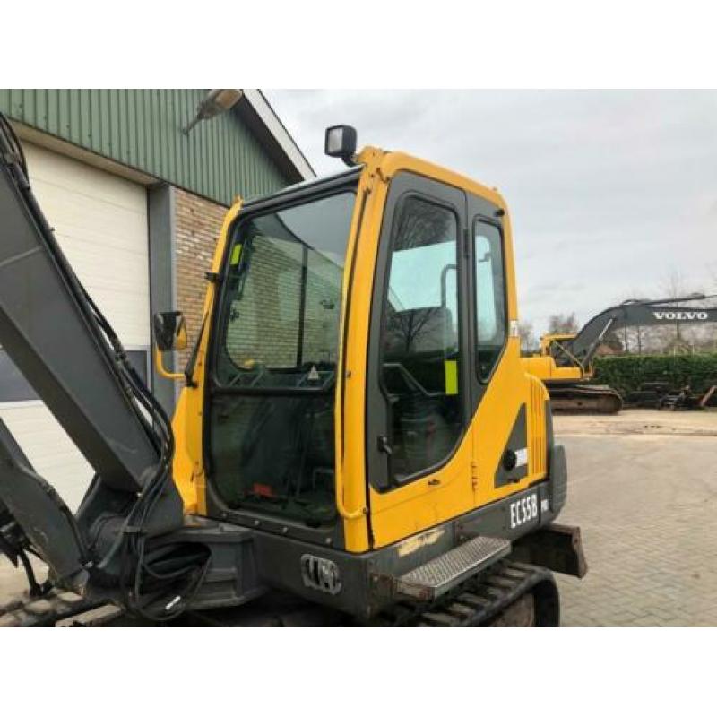 Volvo EC55B (bj 2006)