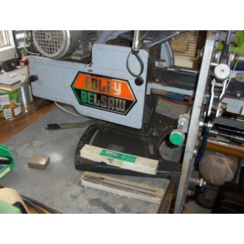 Handzaagvijlmachine Foley