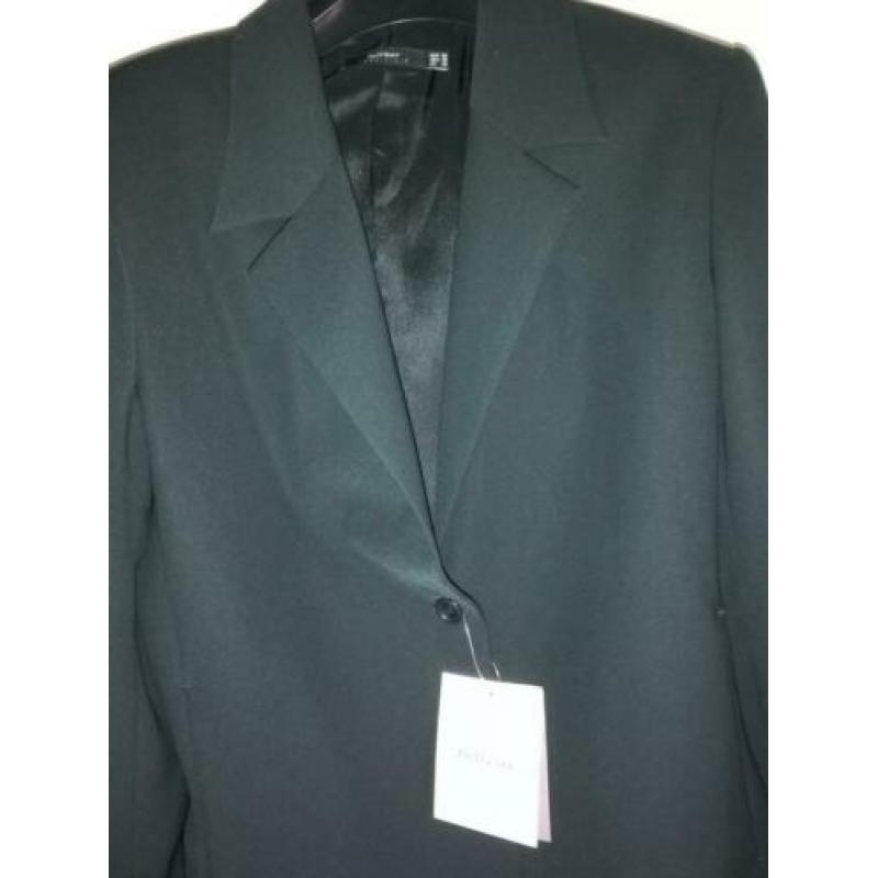In Wear blazer.
