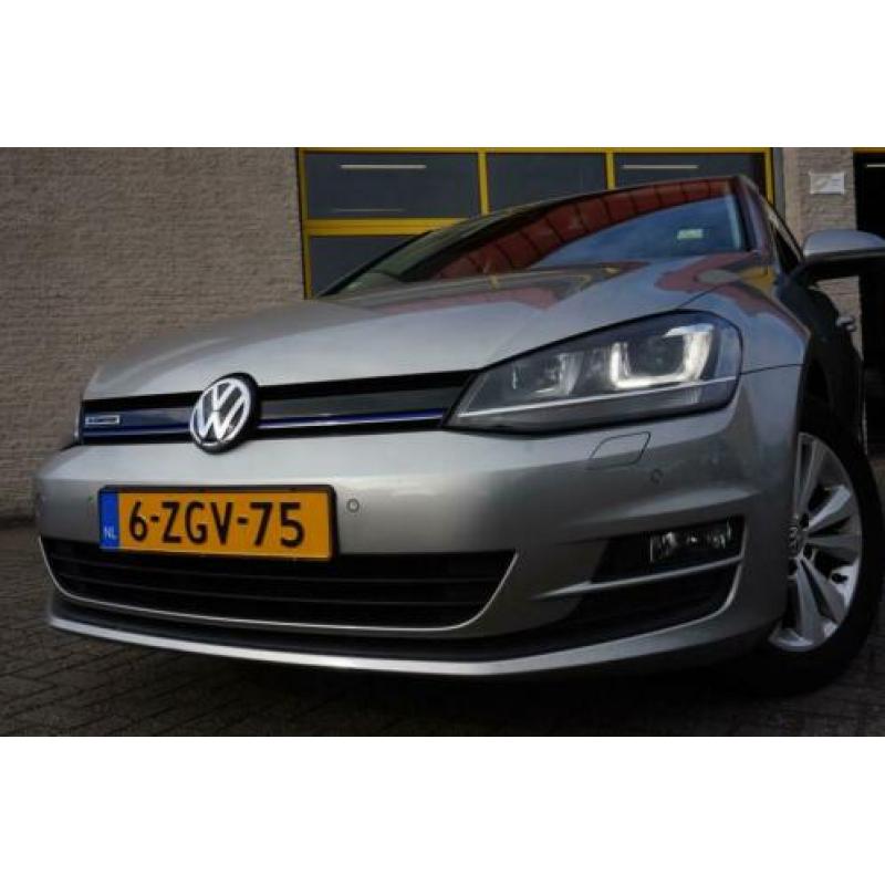 Volkswagen Golf 1.6 TDI 5drs Highline BlueMotion BJ2014 Bi-X