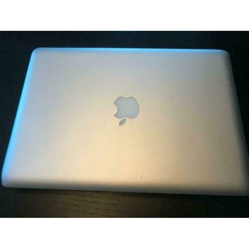 MacBook Pro 13 inch | 2.5GHz | 4GB | 256GB SSD | Mid 2012