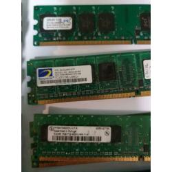 Partij DDR2 512MB Desktop geheugen PC2-4200 533 CL4 6400 800