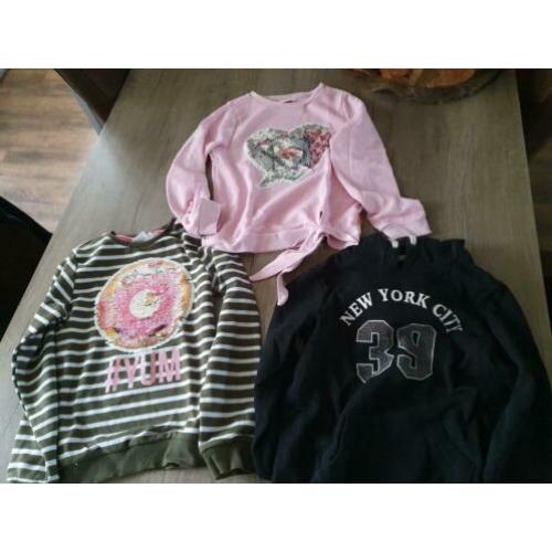 Pakketmeisjes kleding maat 140-146