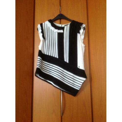 Sexy mooie gave blouse van het merk JUST CAVALLI, mt 42.