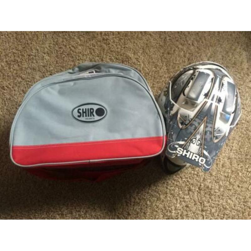 Helm Shiro maat M