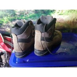Tecnica bergschoenen maat 45