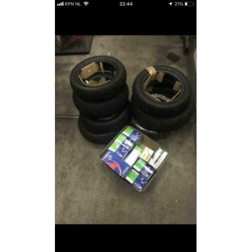Partij scooterbanden nieuw!!