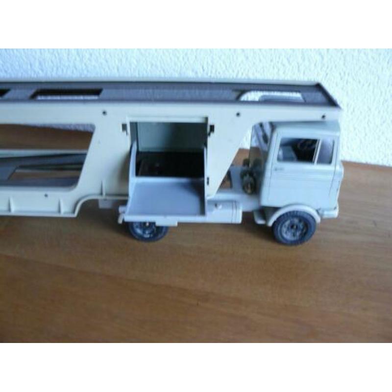 BIG plastic toy truck West Germany en Eldon plastic car