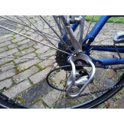Damesfiets hybride Batavus 57 cm