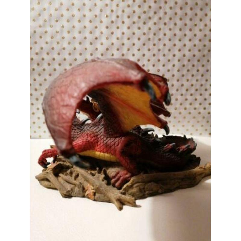 Summer dragon van Dragontales