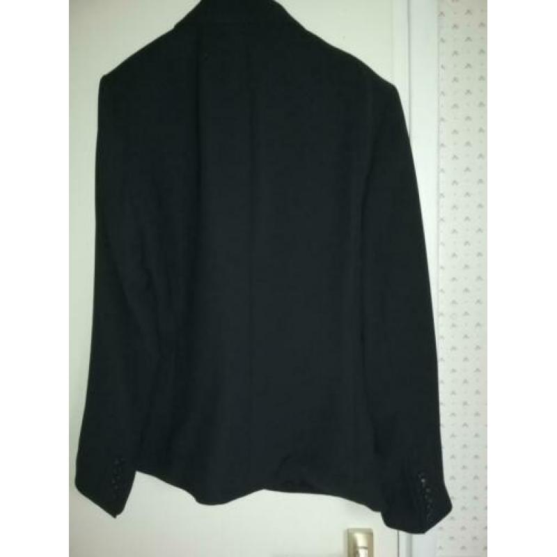 In Wear blazer.