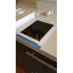 Te koop als nieuw deze Ipad 2017 32Gb