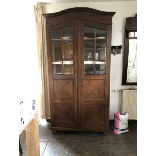 Antike kast veel ruimte