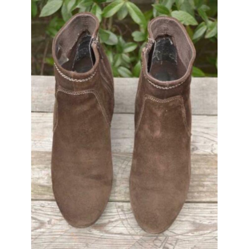 Cellini bruin suede enkellaarzen, mt. 38