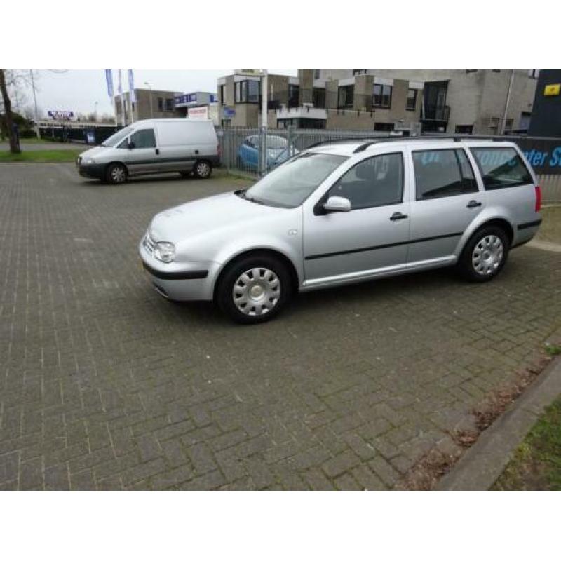 Volkswagen Golf Variant 1.6-16V