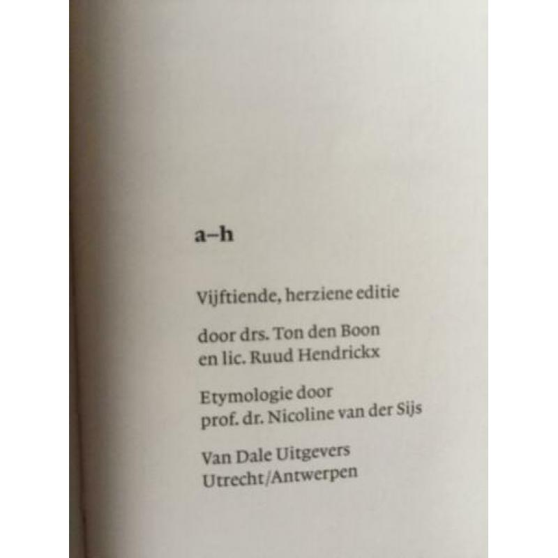 Groot woordenboek vd Nederlandse taal van Dale