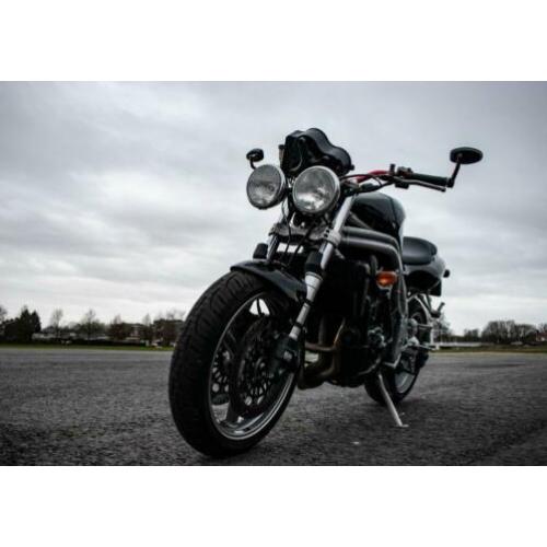 Triumph speed triple 955i