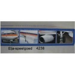 NIEUW Revell 1:144 Boeing 737-800 Hapag-Lloyd 4238