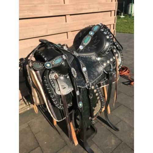 complete western set