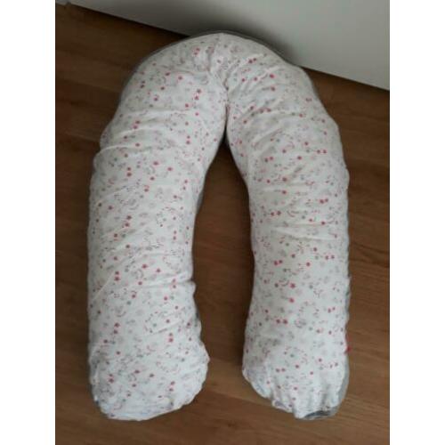 voedingskussen incl 2 hoezen