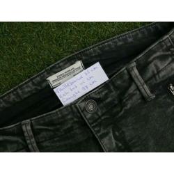 zwarte ZARA WOMAN spijkerbroek maat 36/S lengte 30 stretch