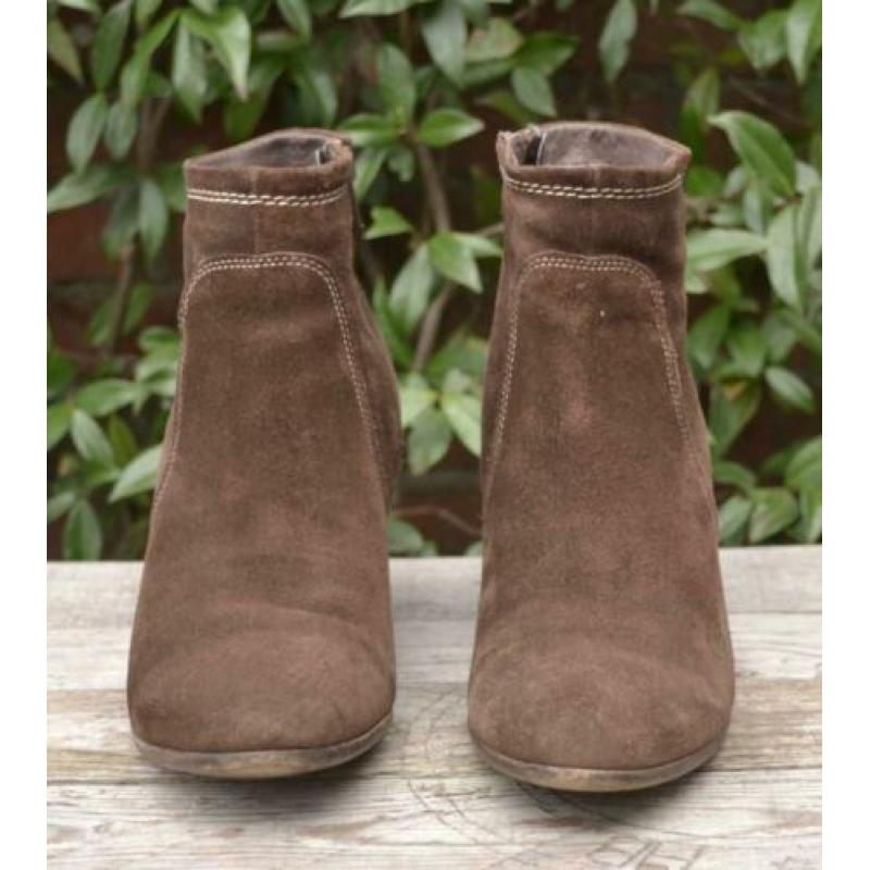 Cellini bruin suede enkellaarzen, mt. 38