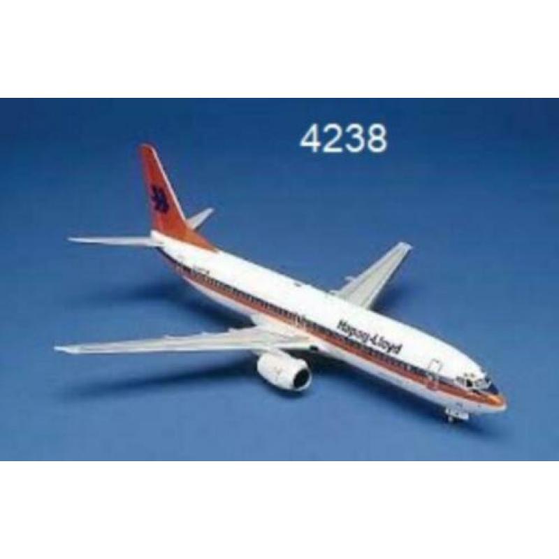 NIEUW Revell 1:144 Boeing 737-800 Hapag-Lloyd 4238