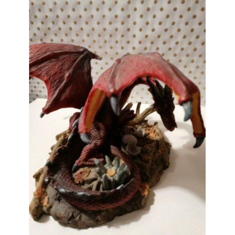 Summer dragon van Dragontales