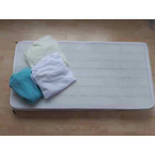 Aerosleep matras + topper + 3 hoeslakens
