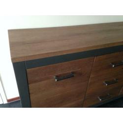 Dressoir bruin Lx162 Hx85 Dx45 nu voor 280 euro